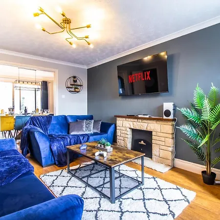 Apartment Amazing Modern 3 Bedroom W Parking And Wifi