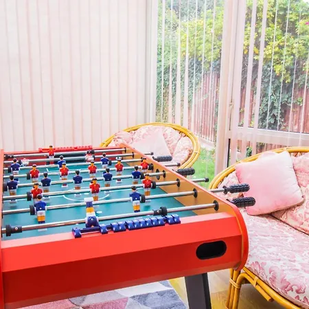 Apartment Amazing Modern 3 Bedroom W Parking And Wifi *